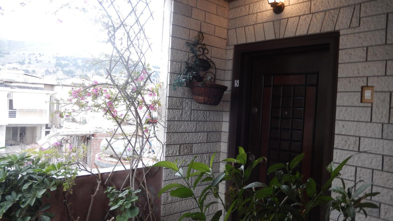 Down Town Luxury Apartment Saranda Dış mekan fotoğraf